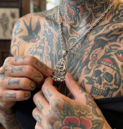 Seven Seas Pendant Necklace